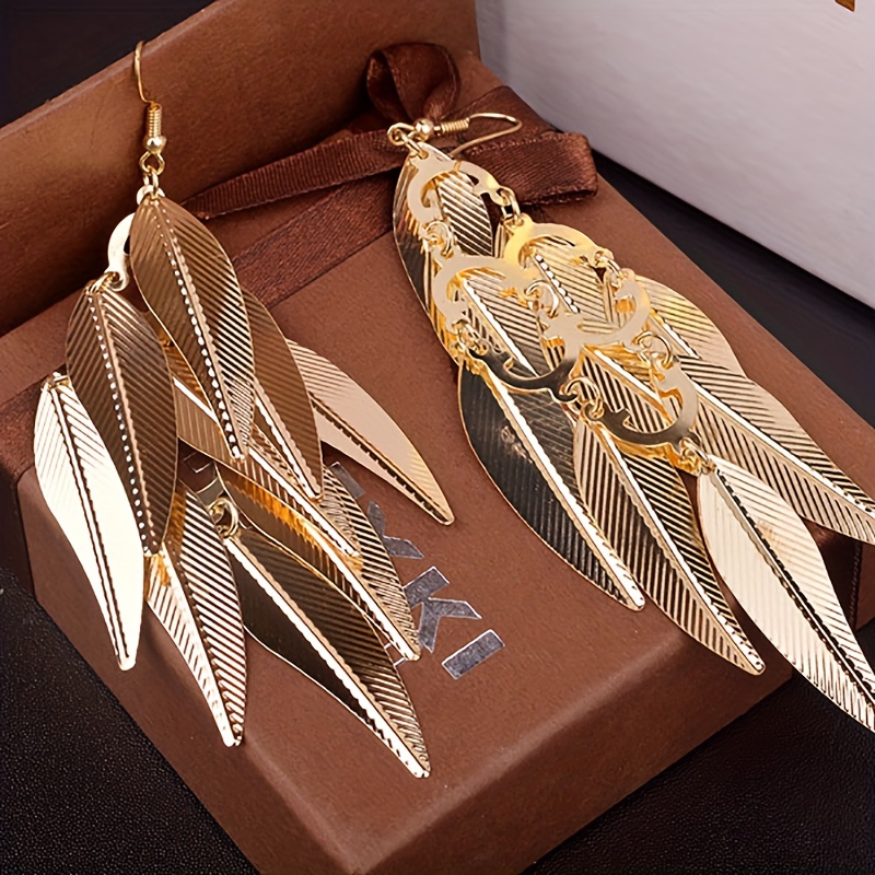 Retro Palace Willow Leaf Earrings Baroque Long Earrings