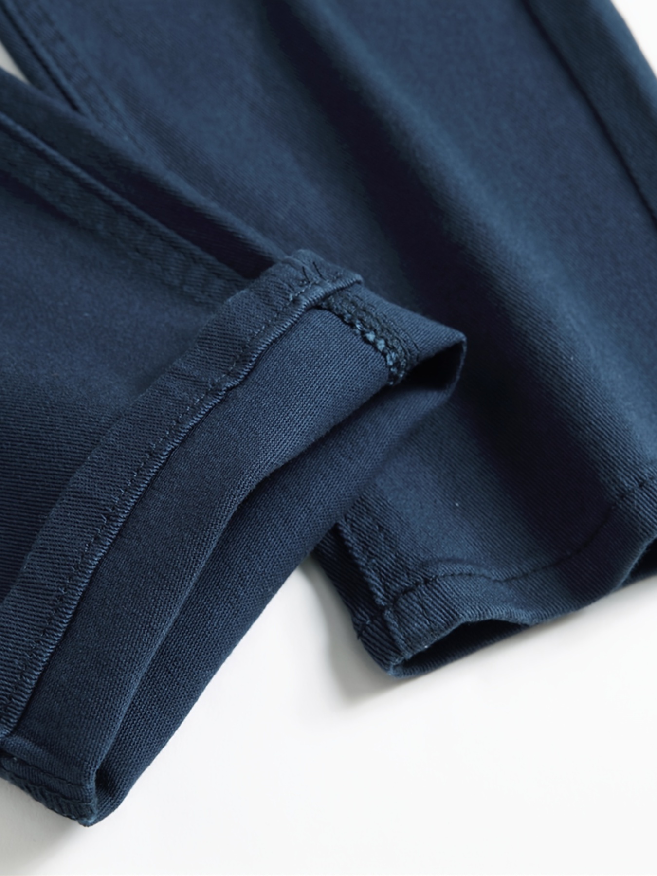 Men's Ripped Slim Fit Distressed Jeans