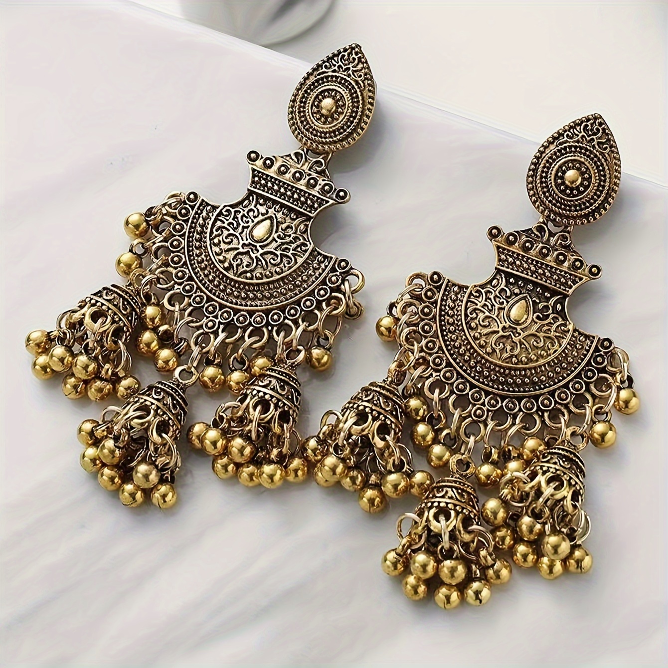 

Vintage Carved Pattern Bell Design Dangle Earrings Retro Bollywood Style Zinc Alloy Jewelry Creative Tourism Souvenir