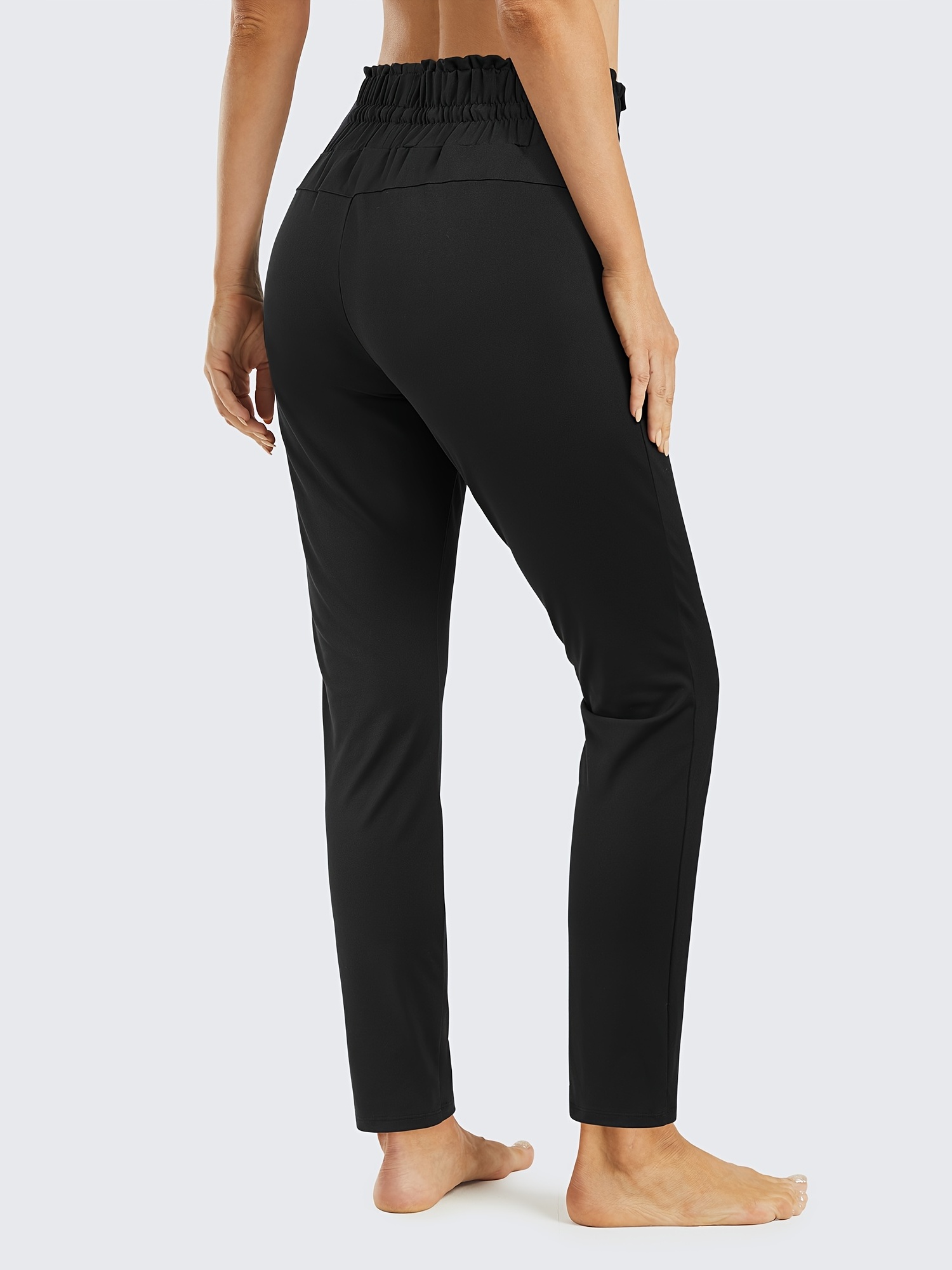 Women's Essential Slim Crop Pant