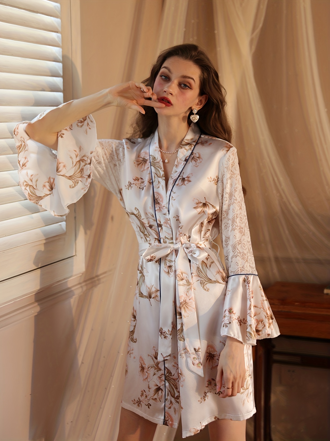 Floral Satin Sleep Robe – Lake and Laney