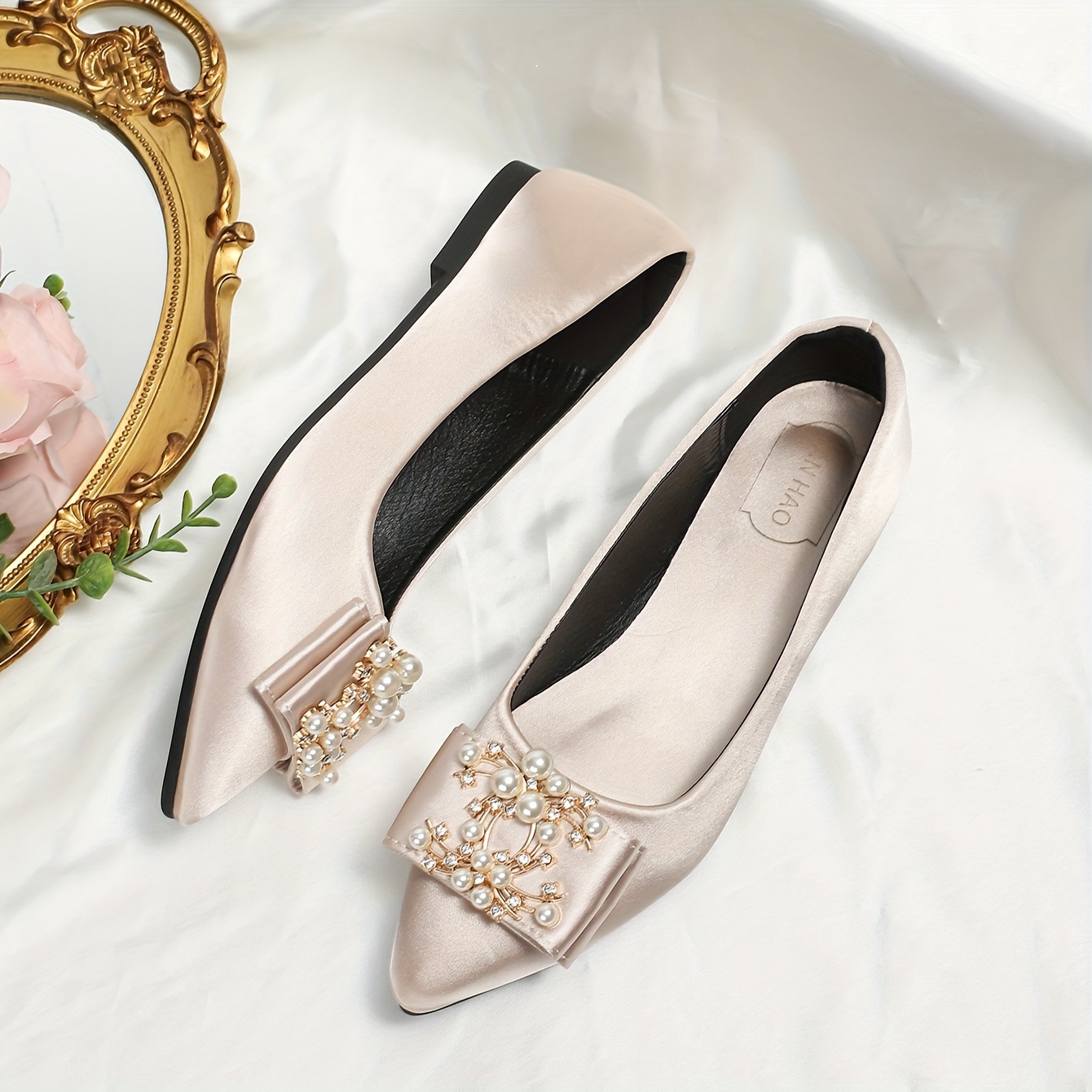 Evening wear clearance flats