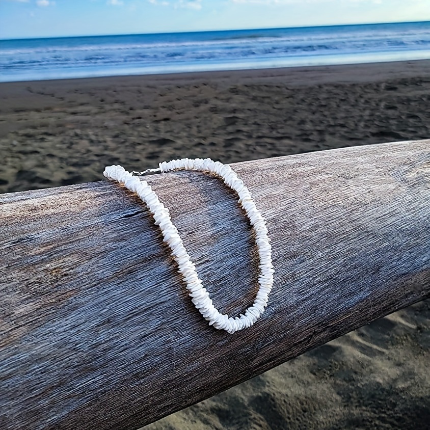 Hawaiian Puka Shell Necklace, Beachy Style