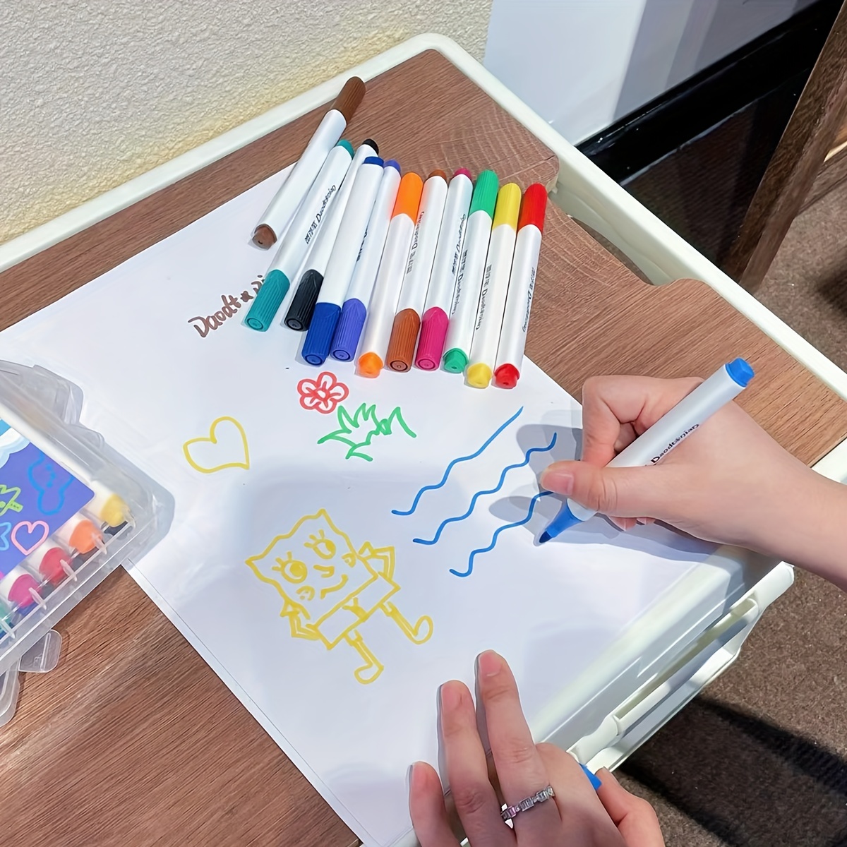 12pcs Colored Erasable Whiteboard Markers For Kids' Drawing