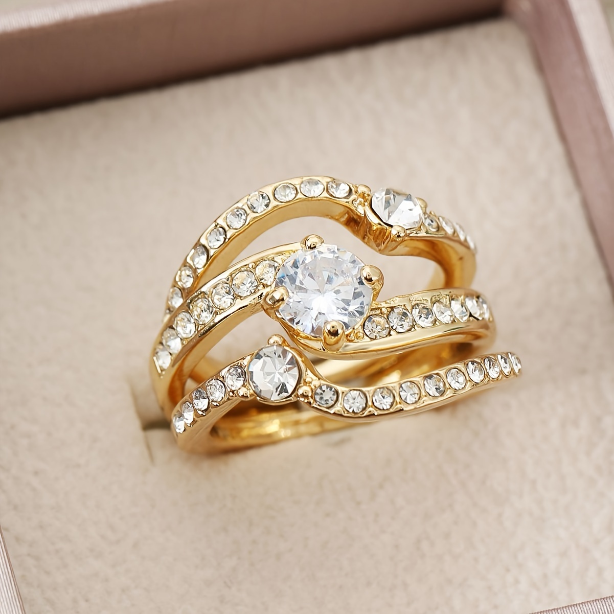 His & Her 14K.GP, conjuntos de anillos de compromiso y de bodas de 3 piezas  en acero inoxidable para mujer y hombre.