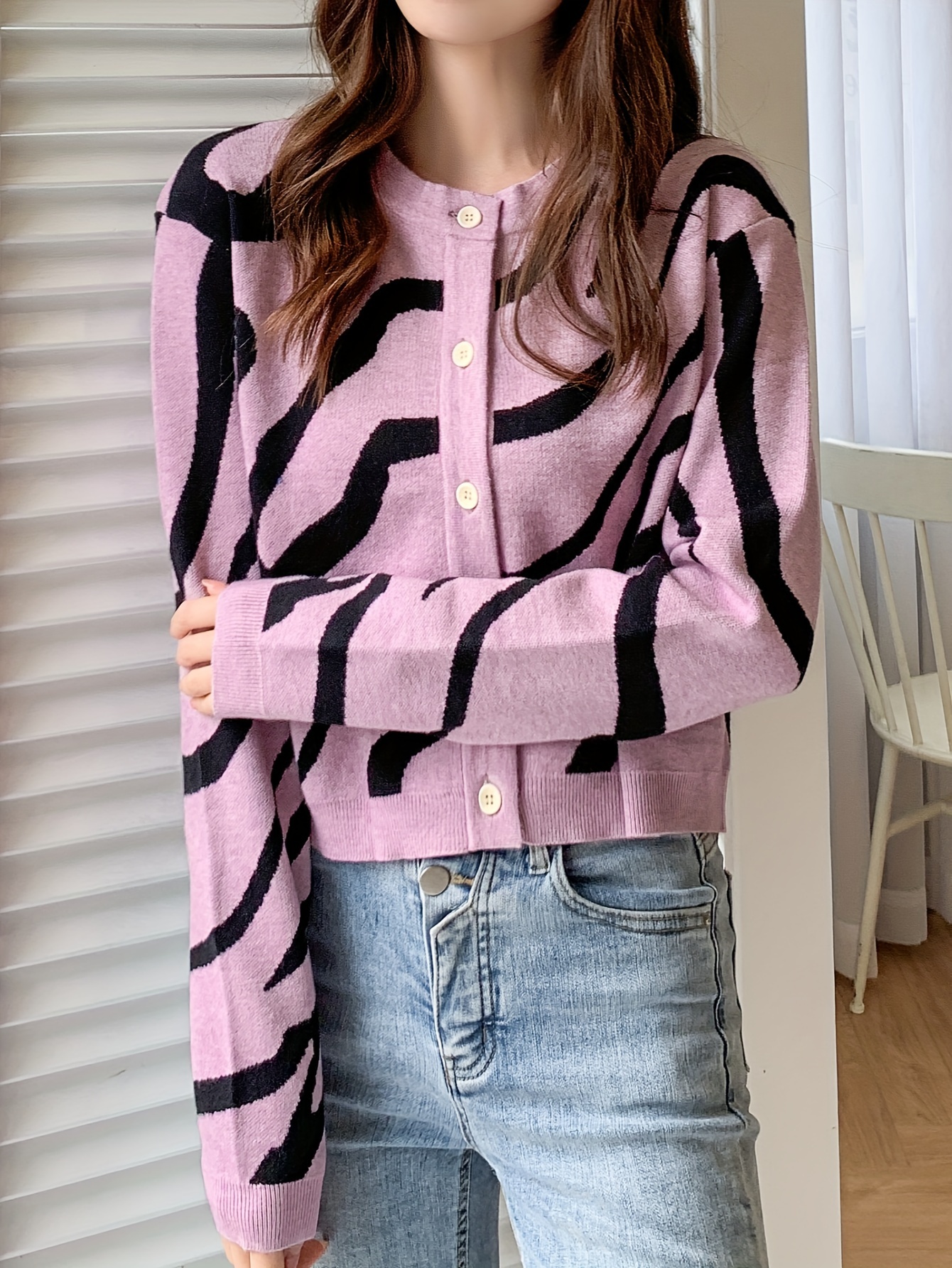 Women's Retro Zebra Stripe Cardigan Long Sleeve Short Cropped  Sweater, Black Front Fall Winter Layering Piece for