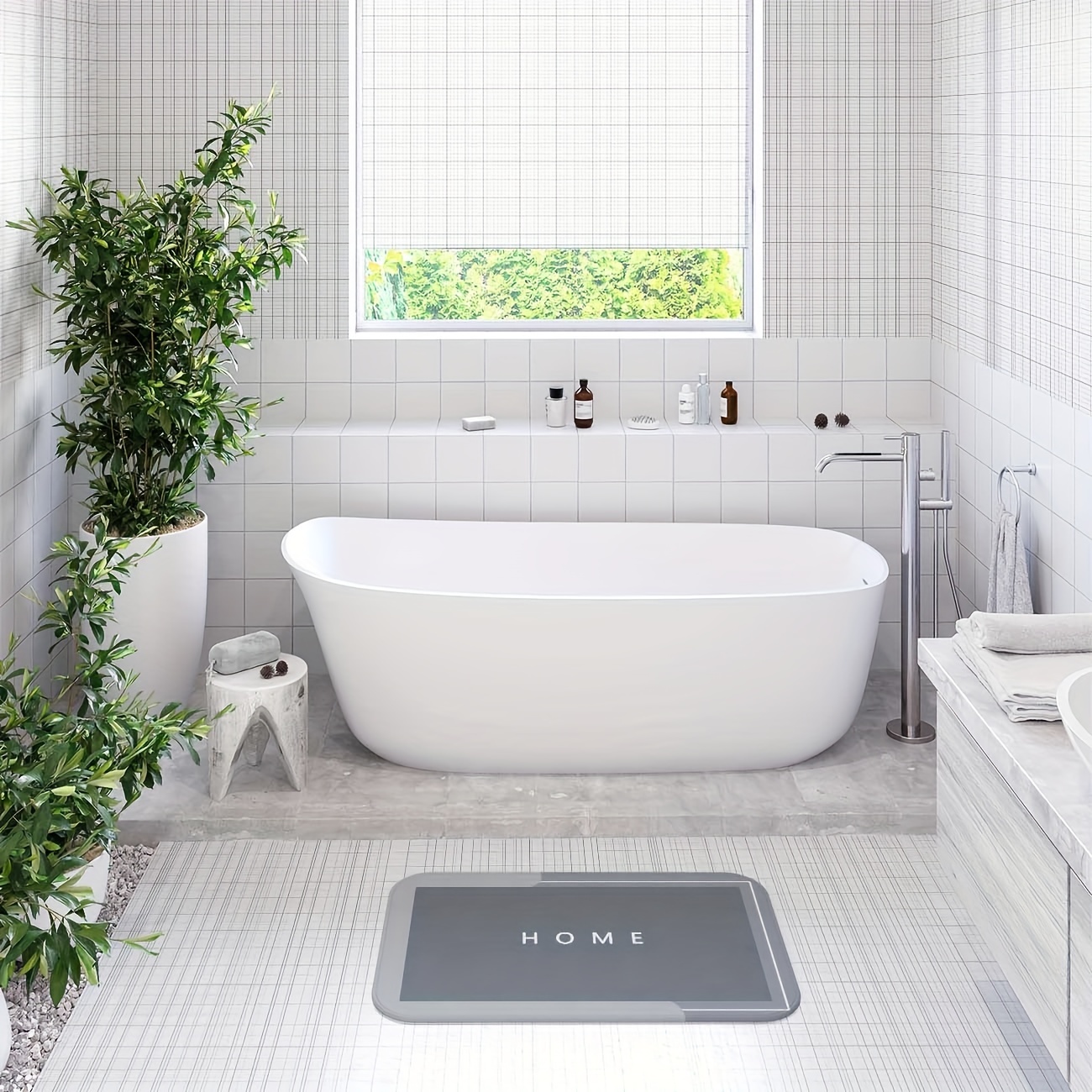 Contemporary Geometric Figure Bath Mat 16x24 20x31