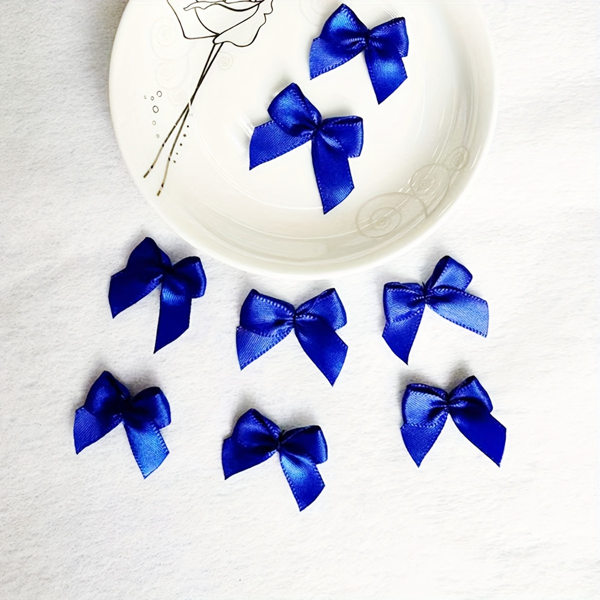 TEMU Lot de 30 nœuds en ruban, mini nœuds en satin pour chaussures, vêtements et décoration de boîtes cadeaux, petites fleurs, nœuds d'emballage