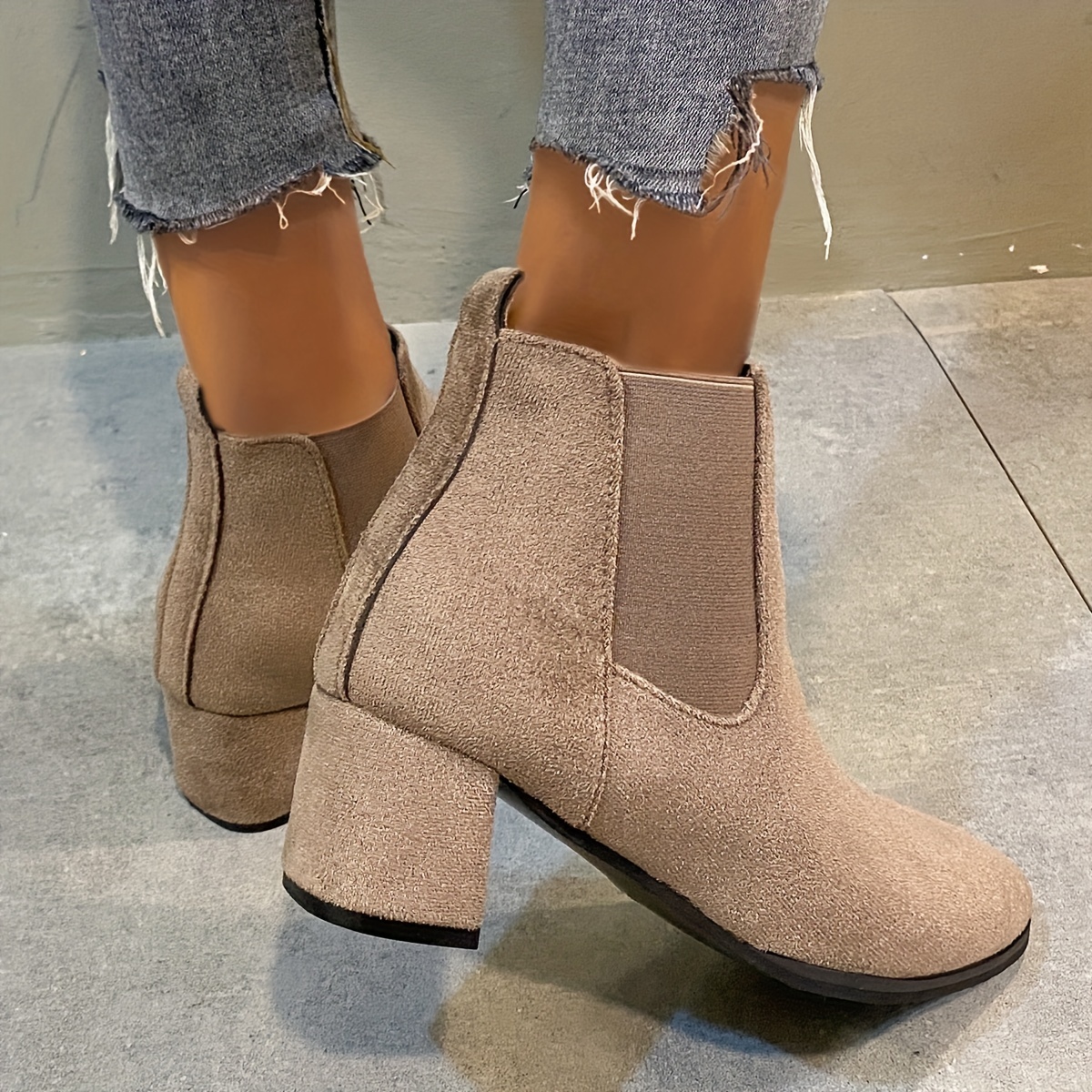 Suede mid hot sale heel boots