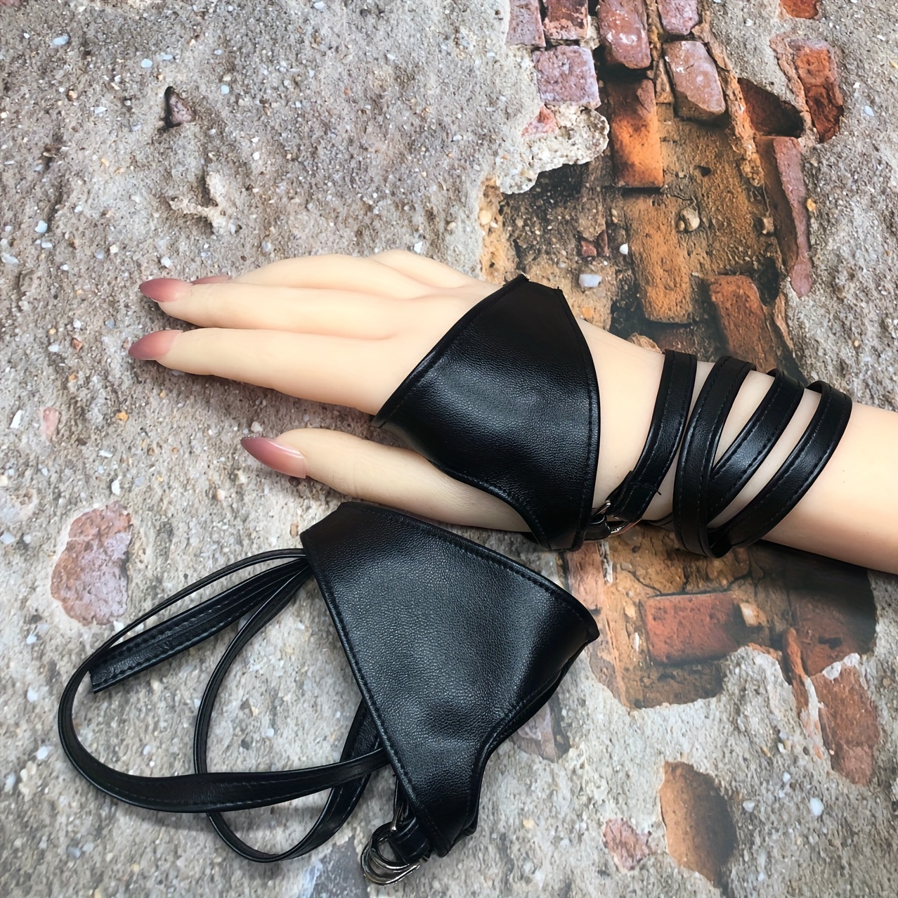 Womens Wrist Band PU Leather Fingerless Gloves Goth Punk Rock