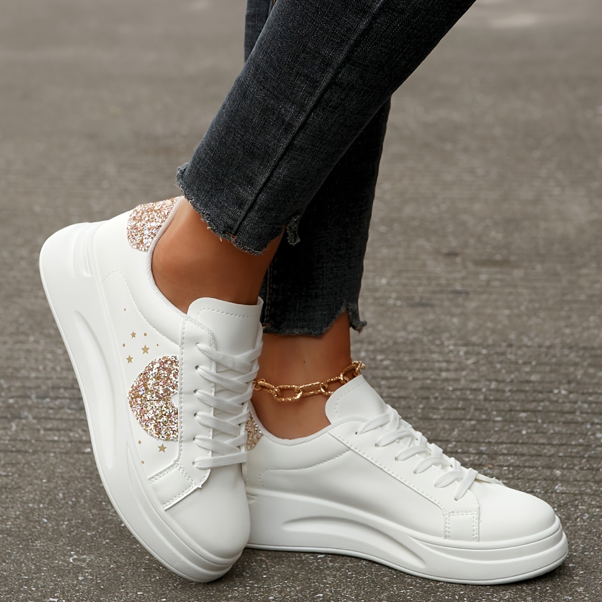 Baskets pour femmes, petites chaussures blanches à lacets à plateforme