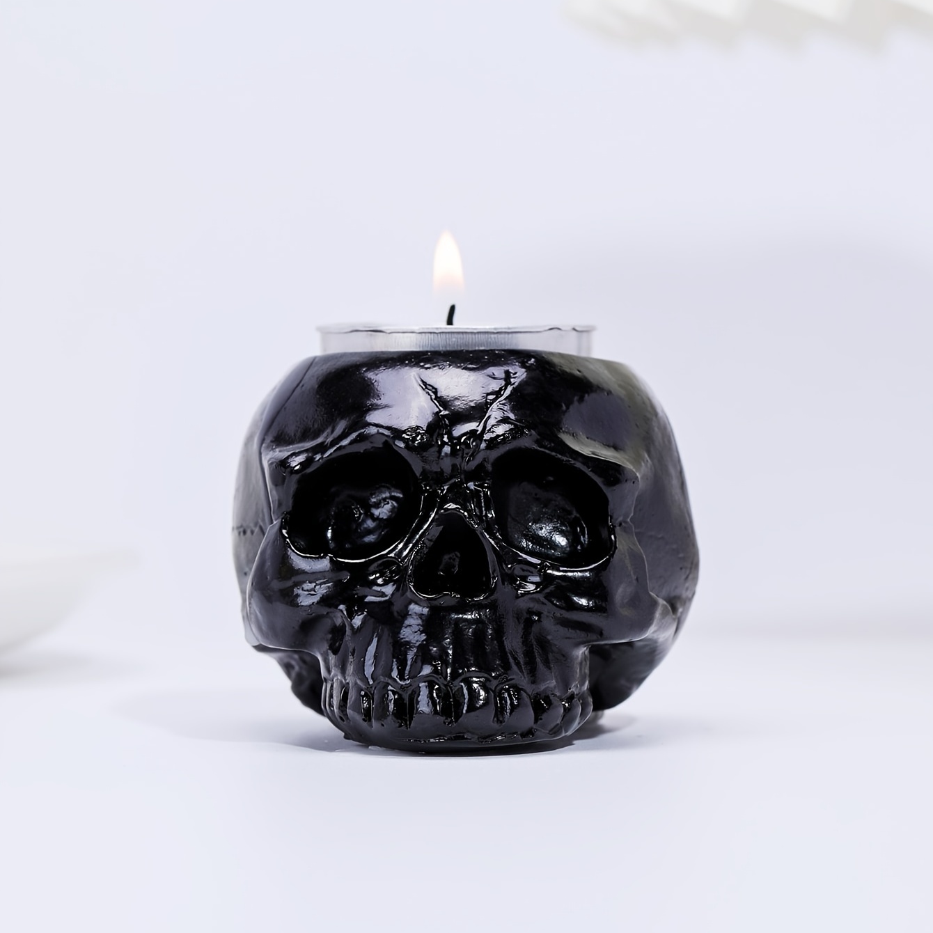 Skull Candle Black & White