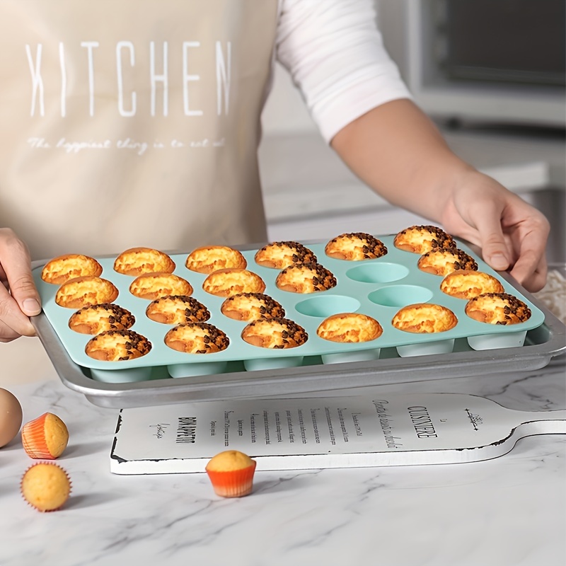 The Pampered Chef Cupcake & Muffin Pans