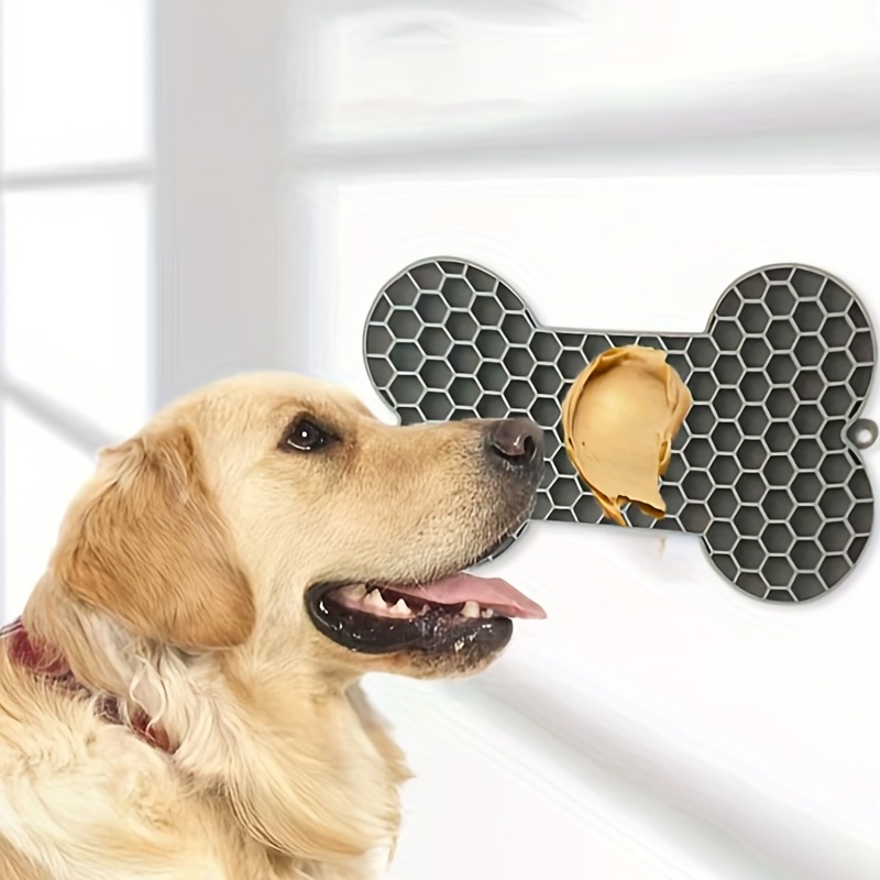 Dog store licking pad