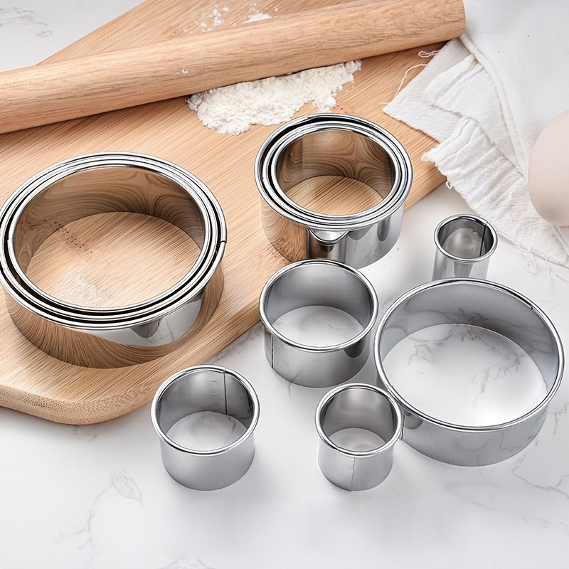 1 pcs Round Cookie Biscuit Cutter Set,12 PCS Stainless Steel Cookie Cutter  Set, Pastry Cutters in Graduated Sizes for Donut and Scone, Circle Cutter  Cake Ring Molds 