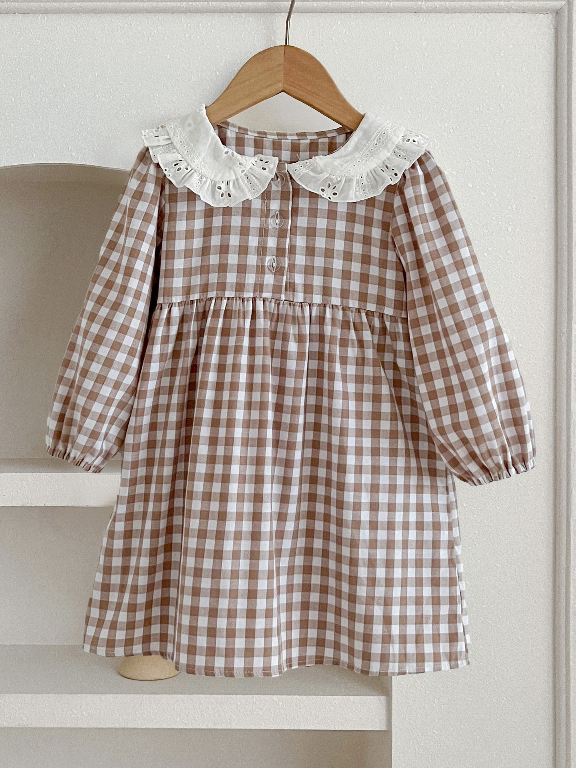 taylor brown velvet dress Lauren Gingham Maxi Dress-Brown main image 1