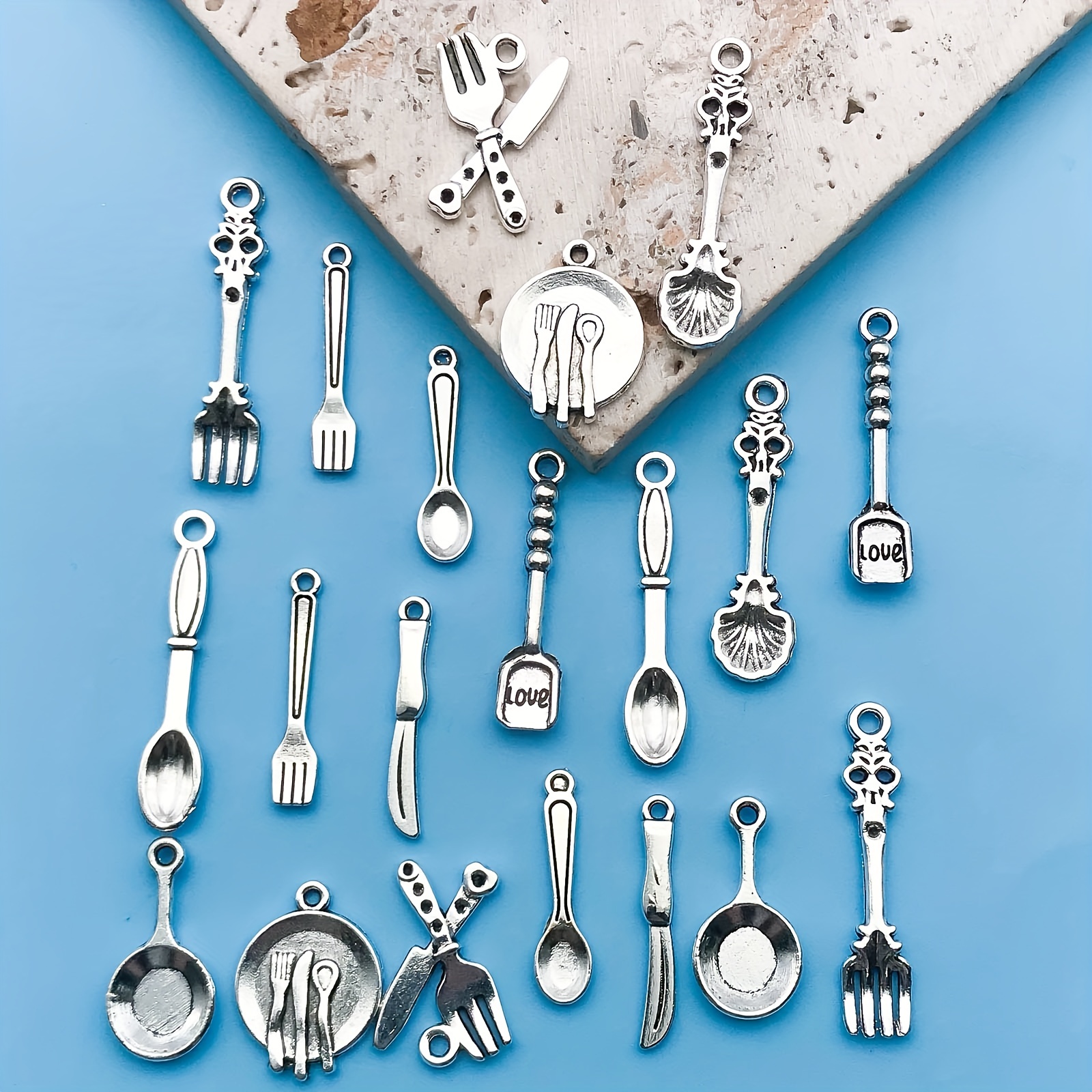 20pcs Antique Silvery Alloy Charms Mini Tableware Knives Forks Shovels  Spoons Pans Small Pendants for Jewelry Making Findings Cr