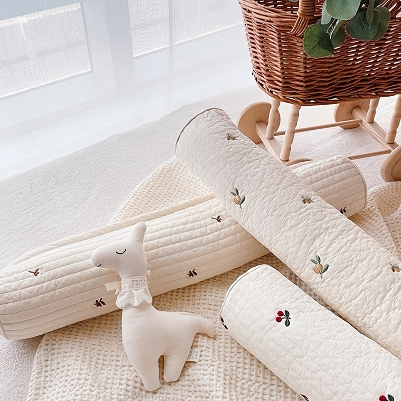 Quilted Embroidery Kissing Pillow for Baby Safety