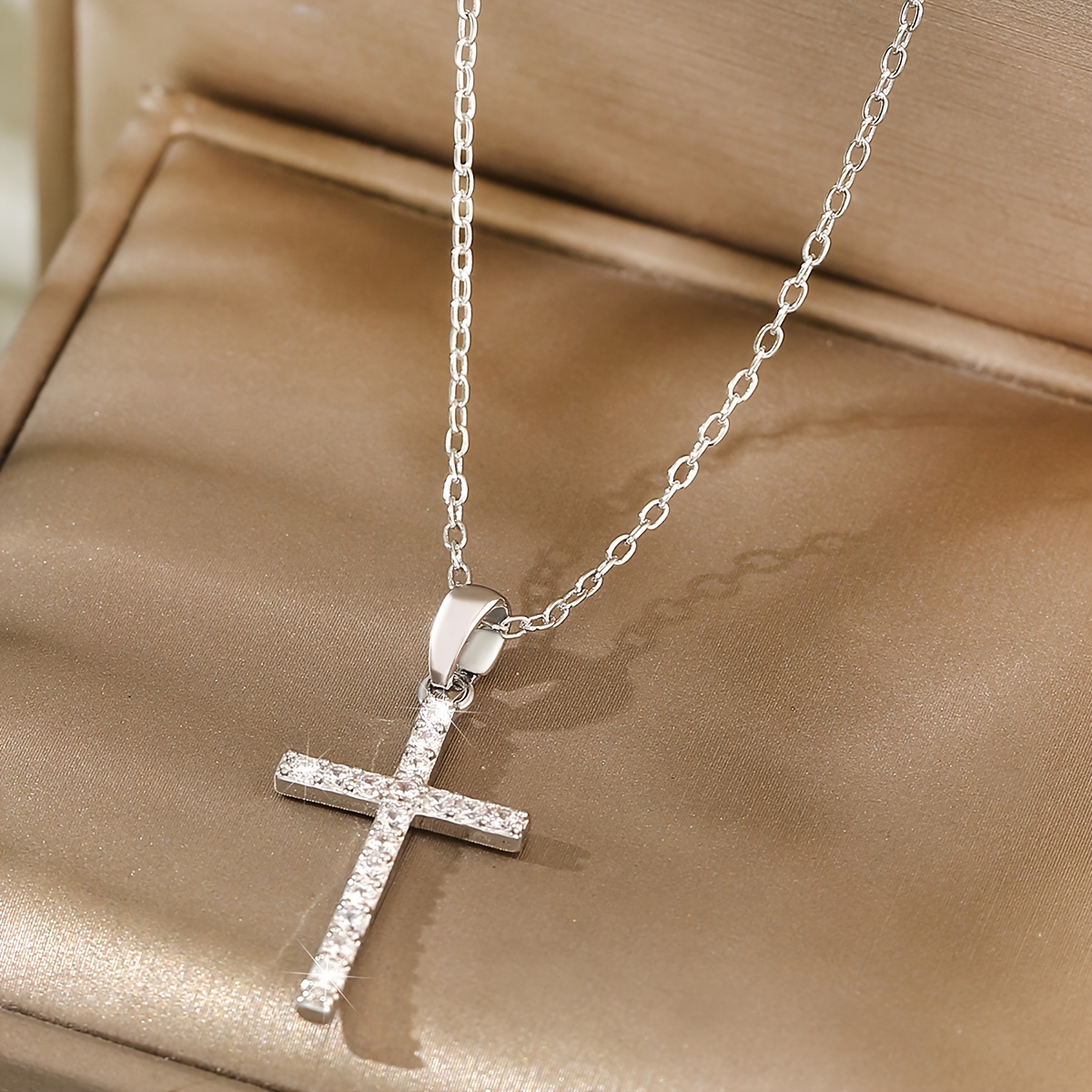 

Elegant Copper Inlaid Zircon Cross Pendant Necklace Religious Necklace Jewelry