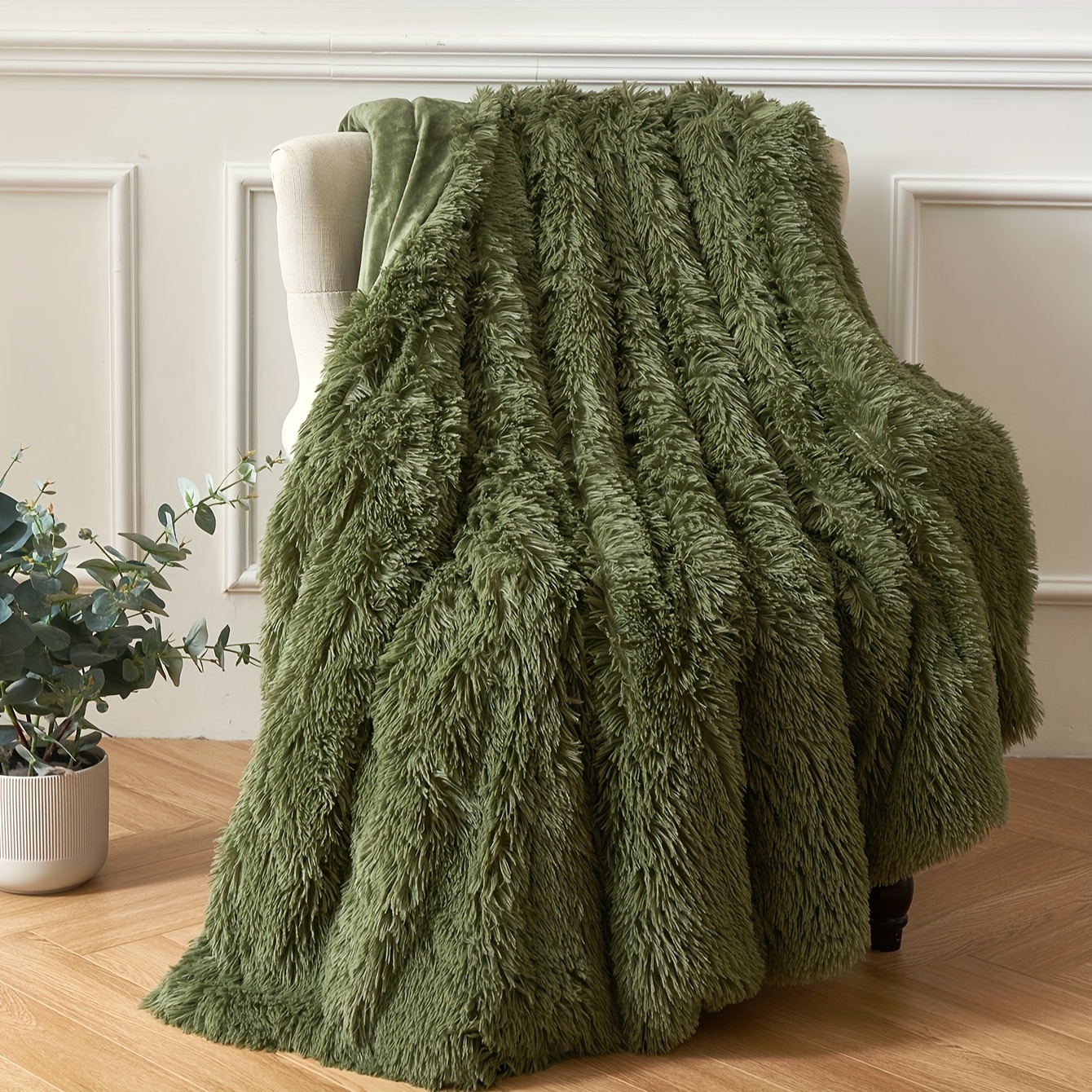 Plush velvet Throw Blanket Super soft warm camouflage green