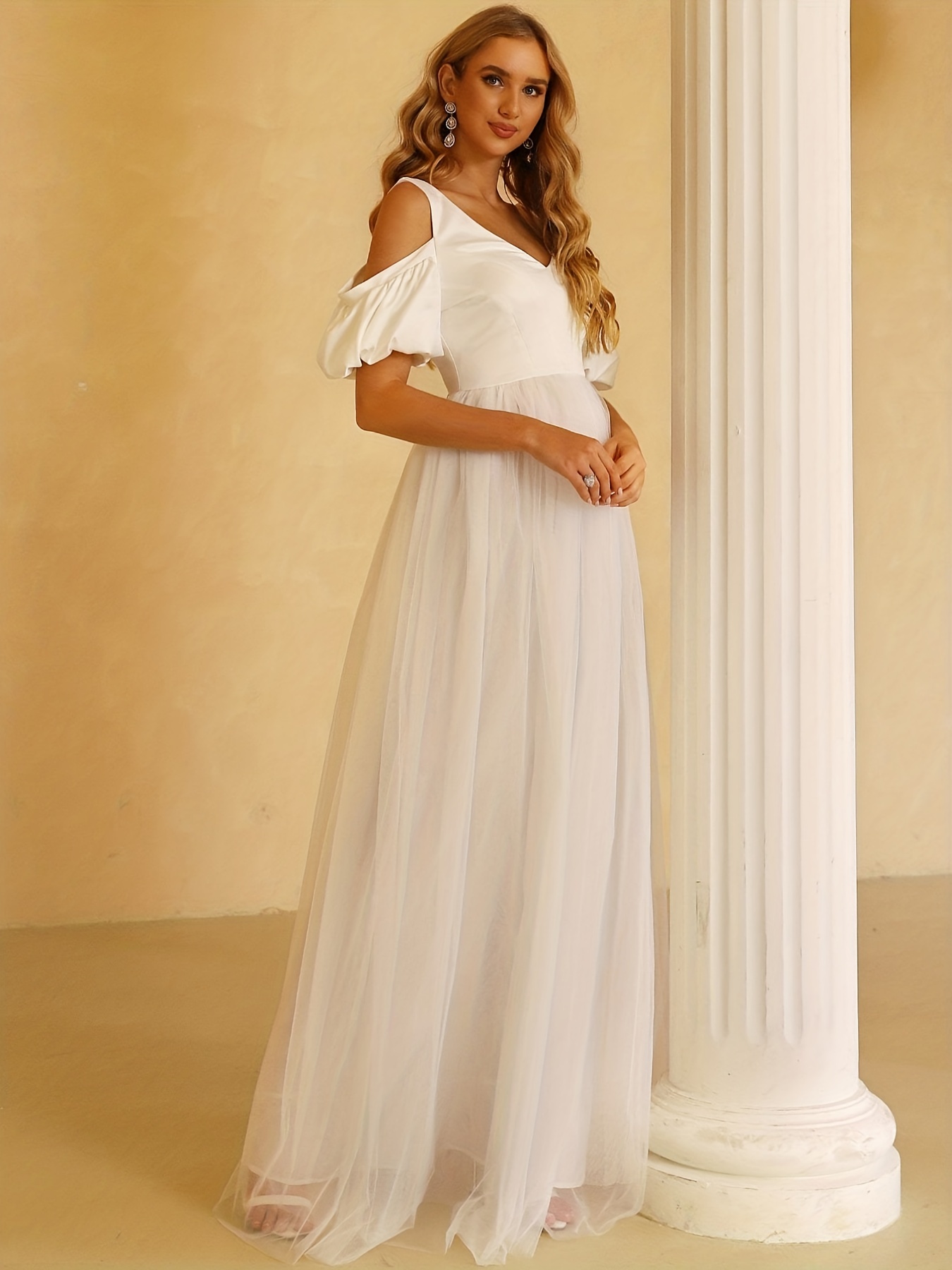 Cold shoulder short hot sale wedding dress