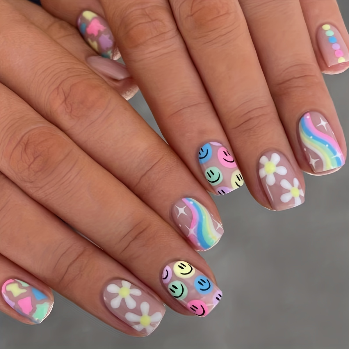 A Complete Guide: 5 Cute and Colorful Fake Nails for Kids