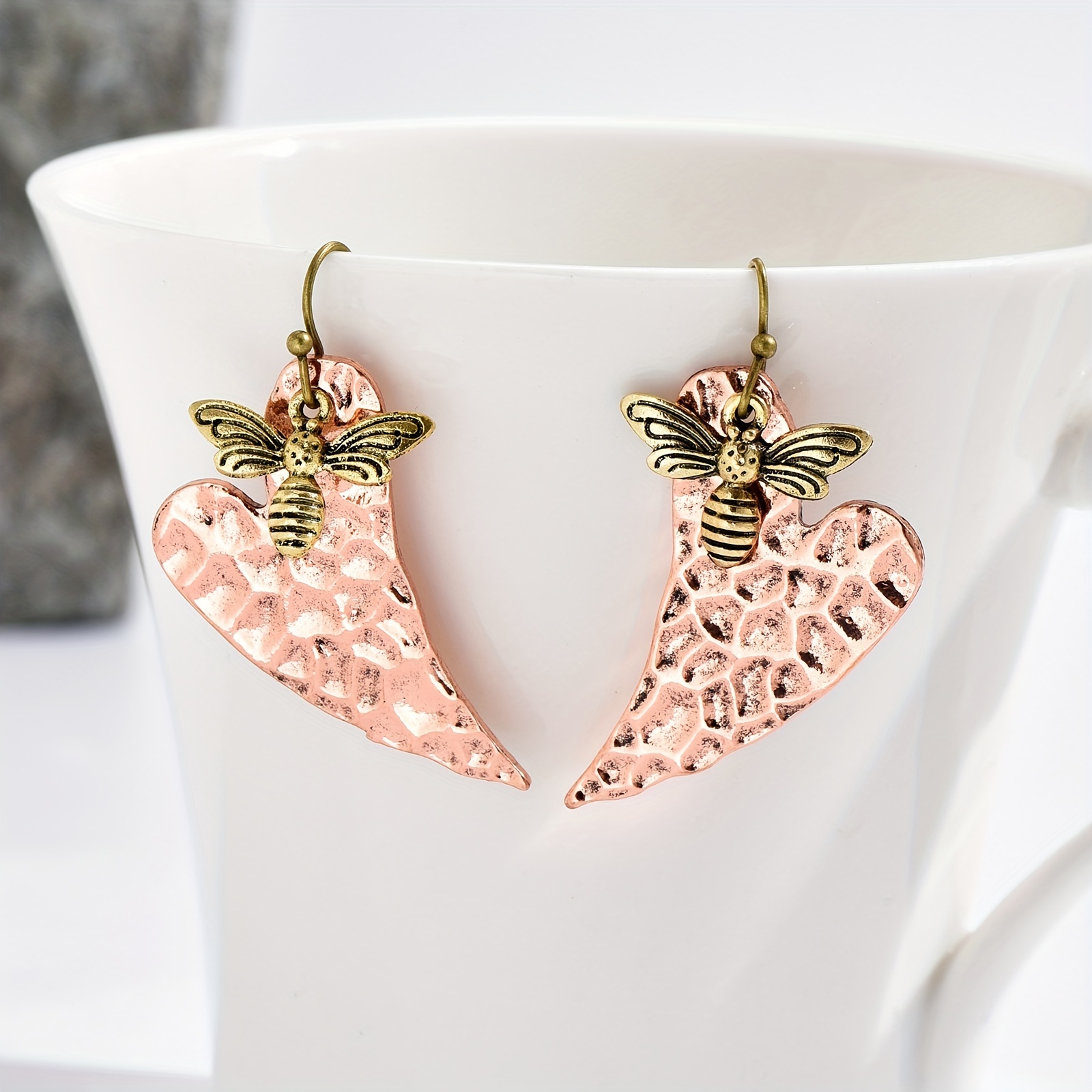 Boho Vintage Heart Leaf & Bee Earrings Golden Tone Copper Jewelry Dangle