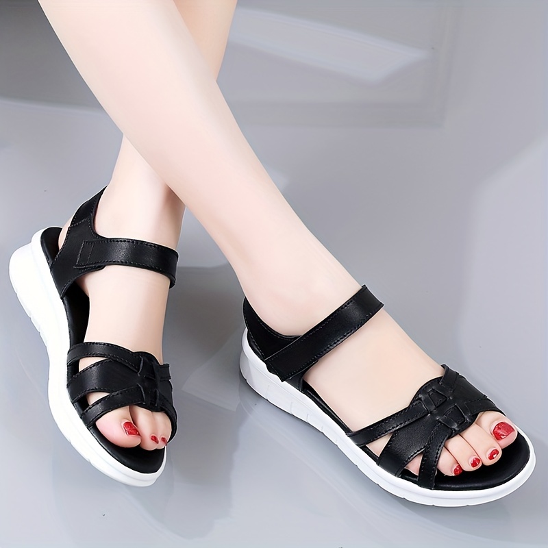 Simple sandal deals for girl