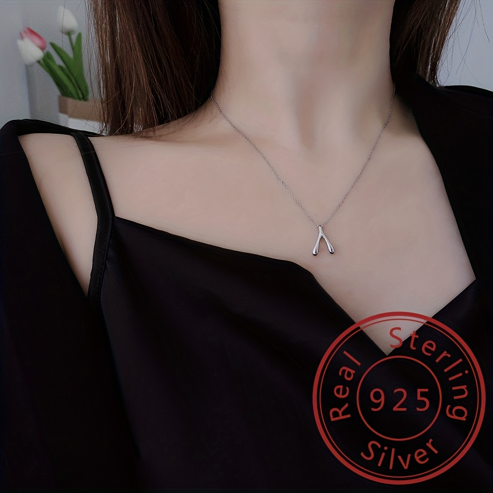 Delicate W Letter Necklace 925 Sterling Silver Double V Clavicle