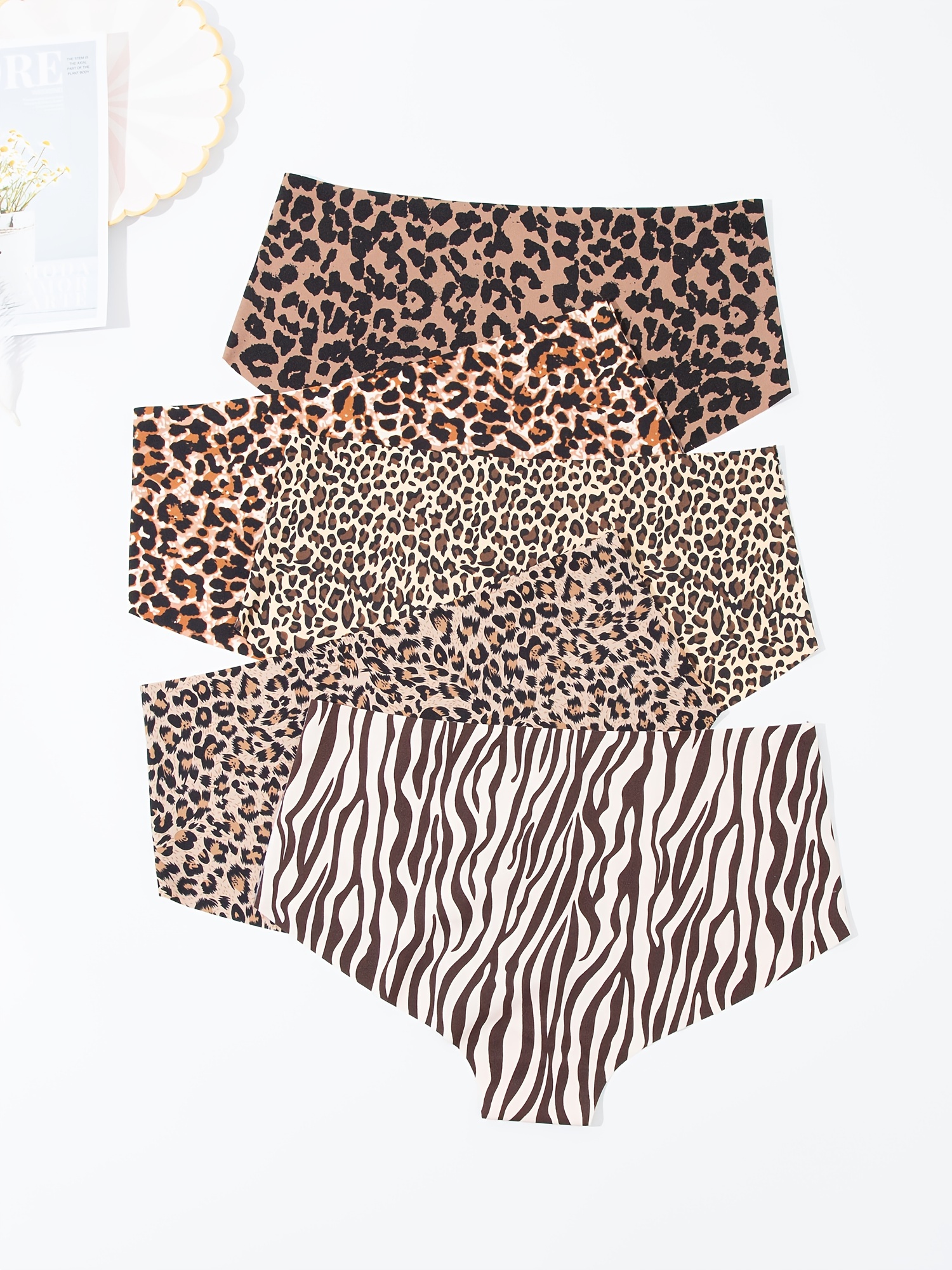 Women Menstrual Underwear Seamless Bikini Panties Leopard Print