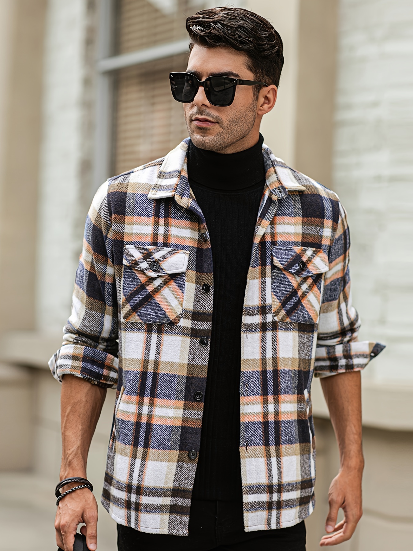 13 Ways to Style a Flannel for Fall 