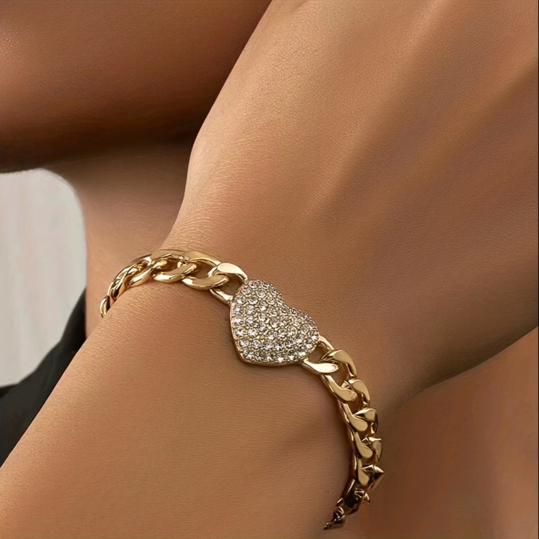 

Shiny Love Heart Cuban Chain Bracelet Elegant Hip Hop Style Hand Chain