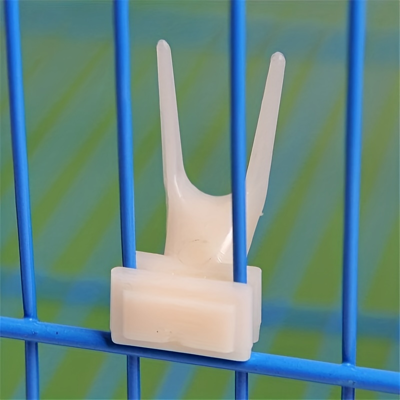 3pcs Mini Plastic Fruit Fork for Parrot Feeding