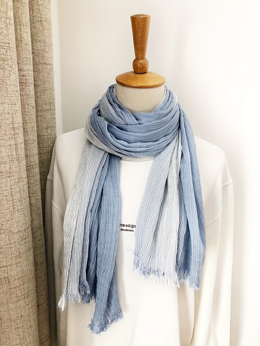 [Popular Choice] Elegant Light-Colored Cotton and Linen Scarf, Retro British Literary Style, Bohemian Weave - Ideal for Men's Spring, Autumn, and Winter, 187.96x79.98cm details 3