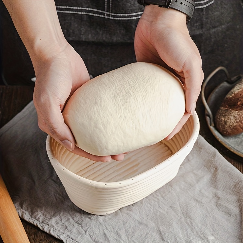 Banneton long 41 cm en rotin 1 kg de pâte à pain levée - Tom Press