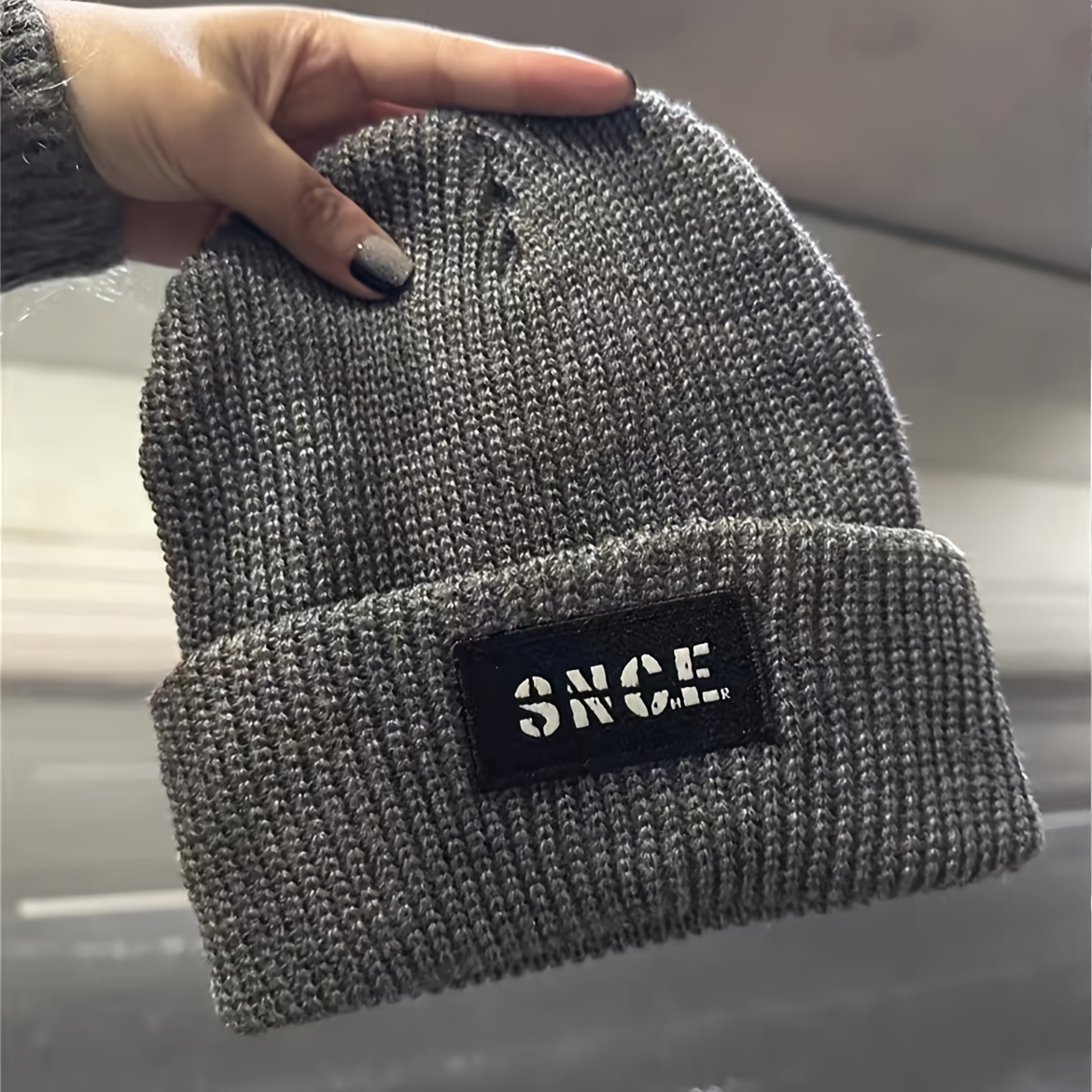 Diseñador V Letra Gorra De Lana Estampada Completa Otoño E