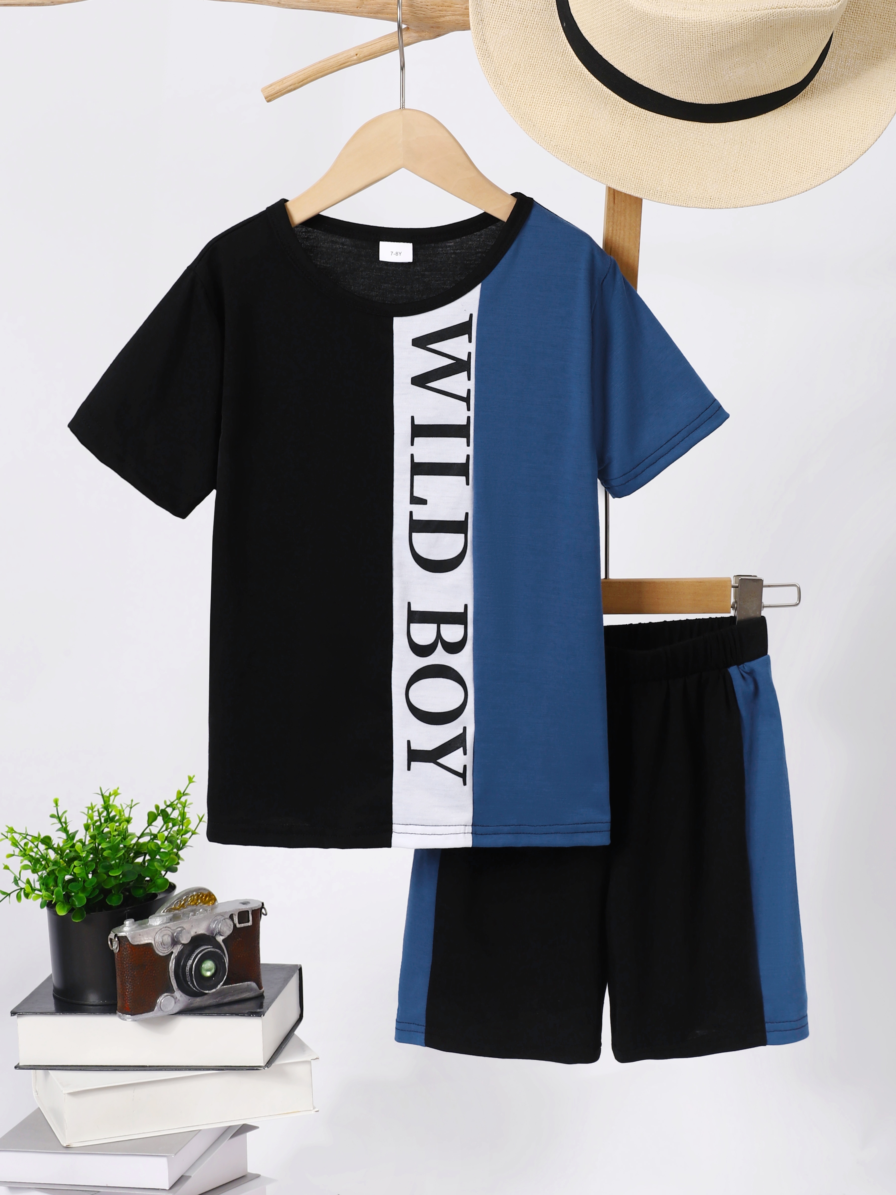 Conjunto de short online y remera para niños