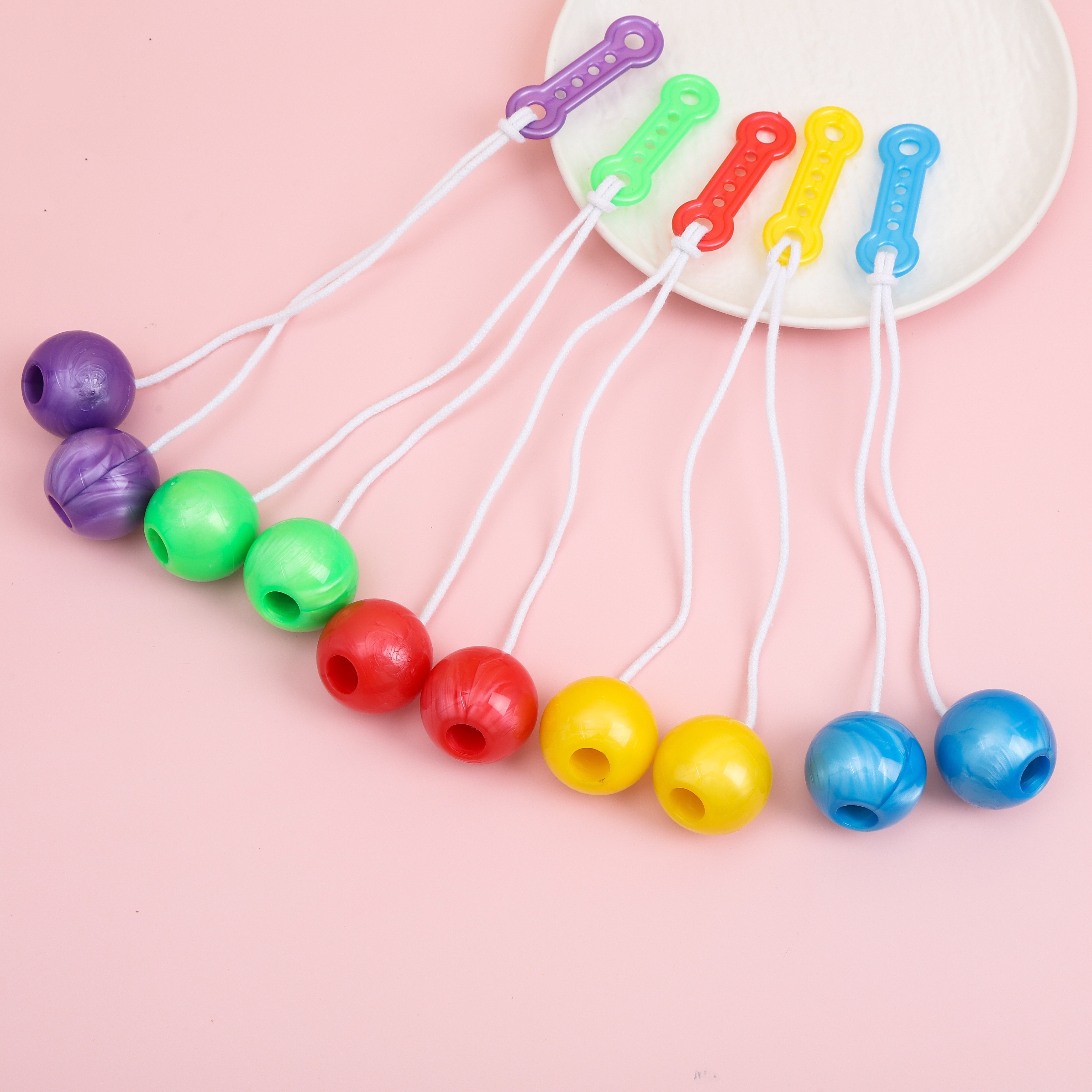 4pcs Randomly Popular Clapping Balls And Light Puzzle Decompressing Toys,  Manual Crank Bumper Balls In Colors