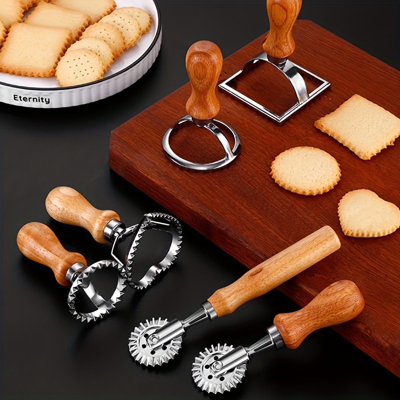 Large Size Pizza Roller Cutter Pie Cookie Cutter Pastry Baking Tools Knife  Bakeware Embossing Dough Roller Lattice Cutter Craft