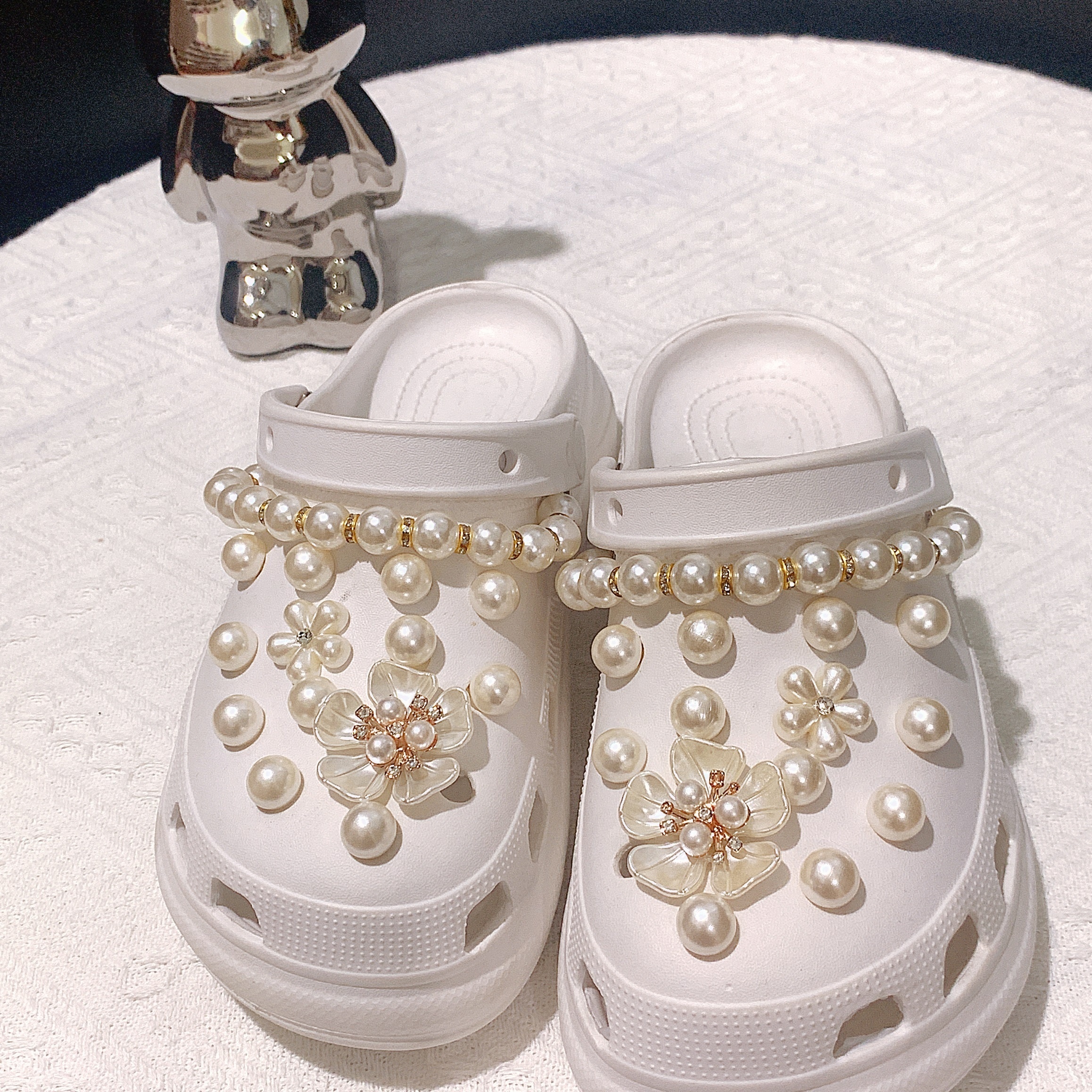 White Pearl Designer Crocs Chain Charms Or Similar Shoe. Shoe