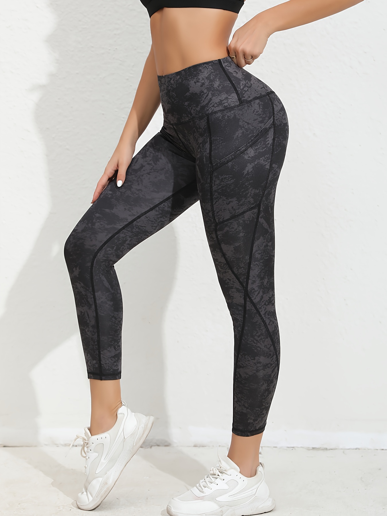 Women's Compression Leggings W/ Pockets - Camo