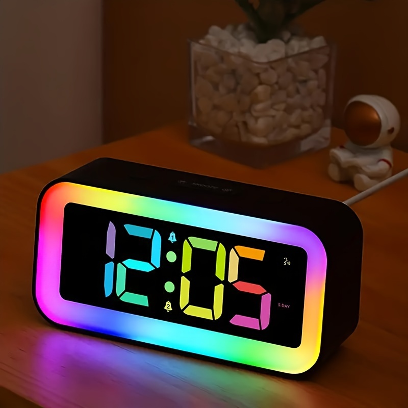 Réveil LED multifonction à couleurs changeantes, veilleuse