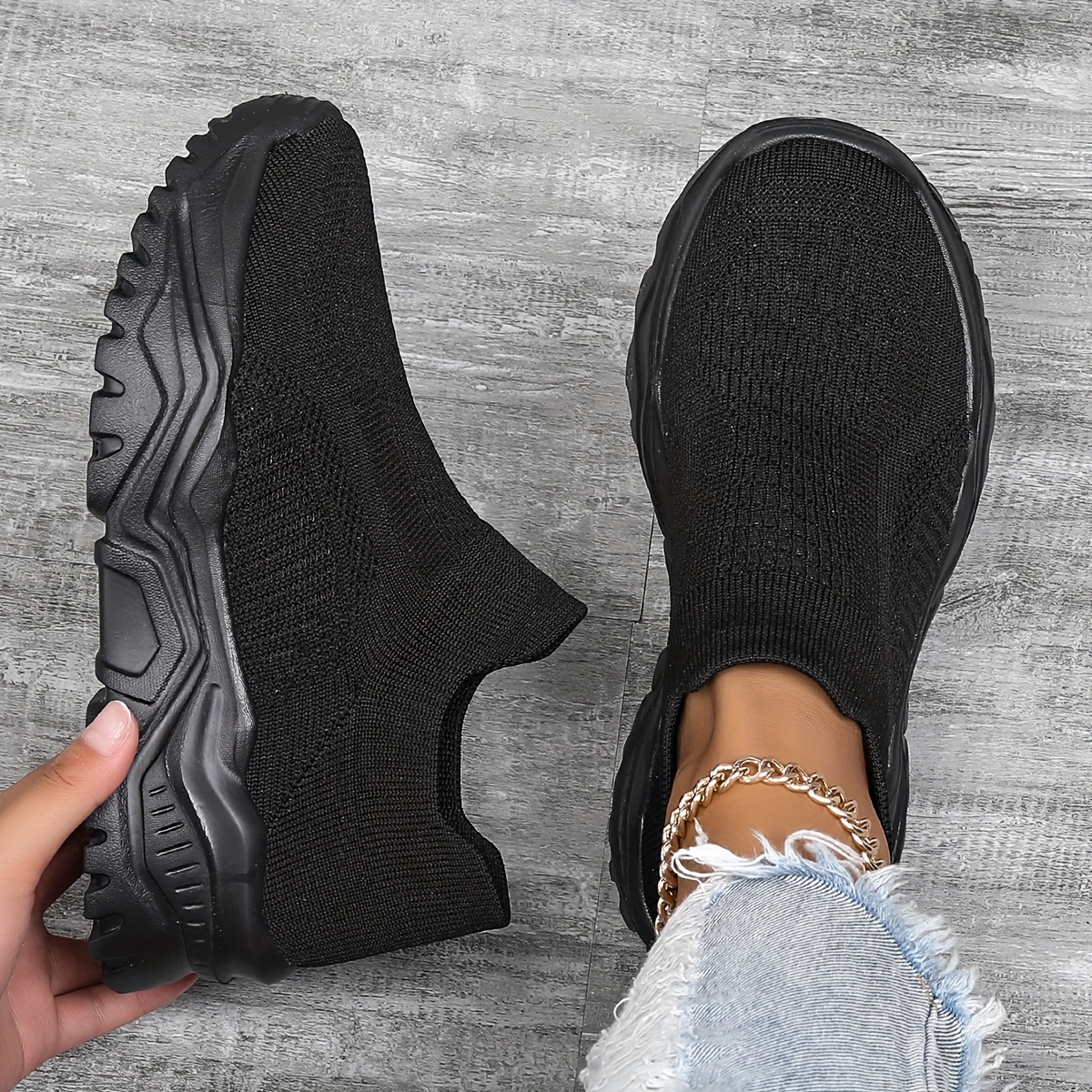 [sneakers] 607 White Women's Road Running Shoes