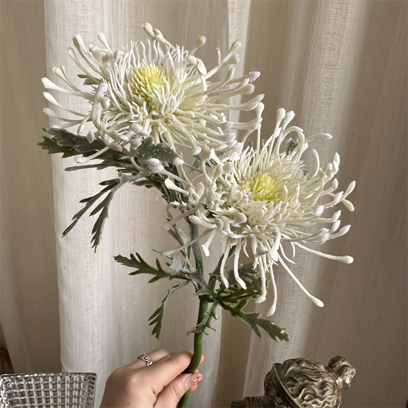 1/3pcs 2-head Flocked Needle Padded Flower, Artificial Flower For Wedding Arrangements, Handheld Bouquet, Plastic Home Decor, Photography Prop, Crab Claw Chrysanthemum