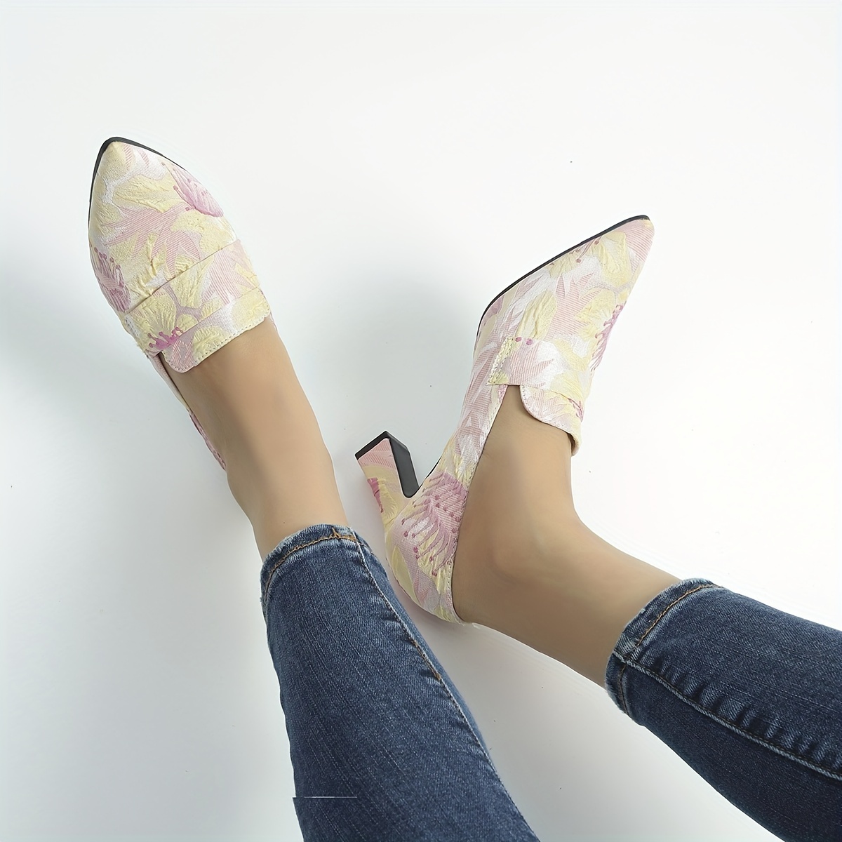 Women's Floral Embossed High Heels Pointed Toe Slip On Soft Sole Chunky Heels