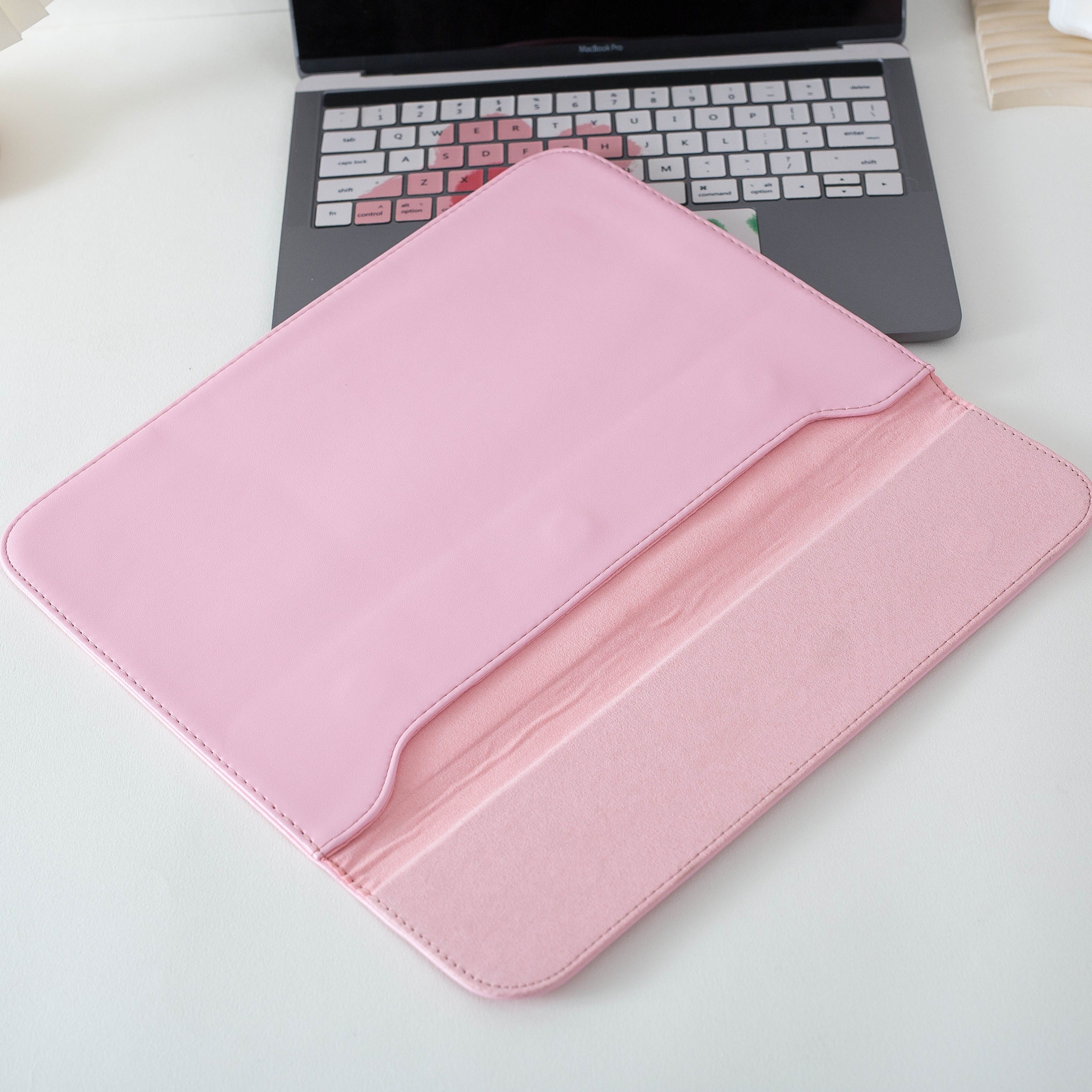 Comfyable Slim Protective Laptop Sleeve 13-13.3 inch Compatible with 13 inch MacBook Pro & MacBook Air PU Leather Bag Waterproof Cover Notebook