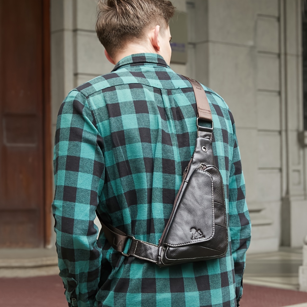 Leather Chest Bag Men's Triangle Shoulder Bag Messenger Backpack-Black:  : Fashion
