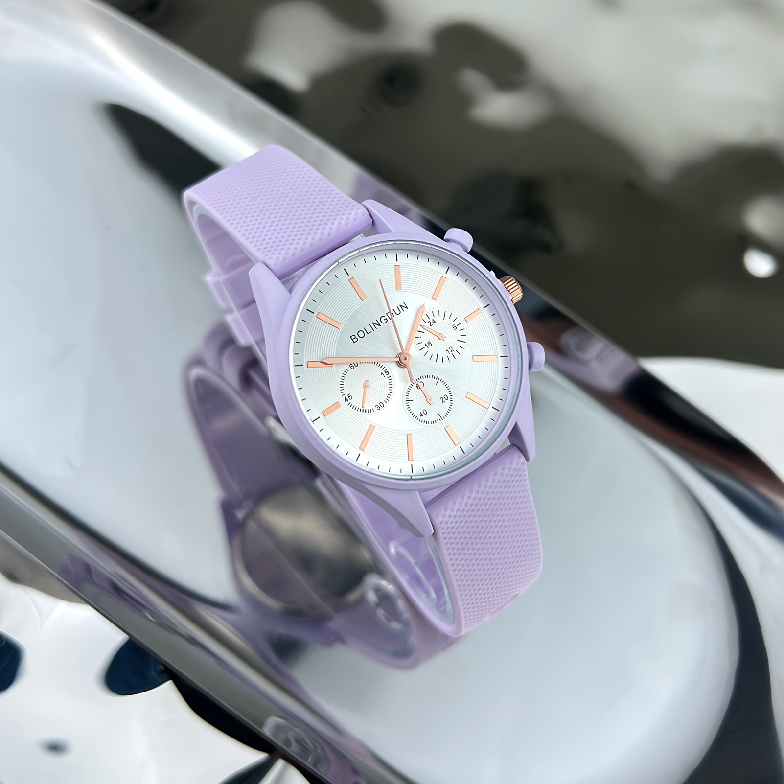 Montre bracelet plastique discount femme