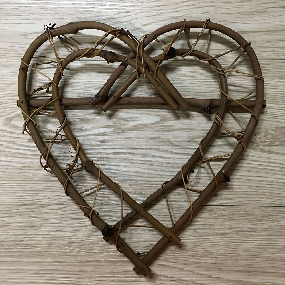 Rattan Hearts Wall Hanging Decoration, Heart Shape Wicker Wreath Ornament  for Wedding Party, Home Bedroom Decor