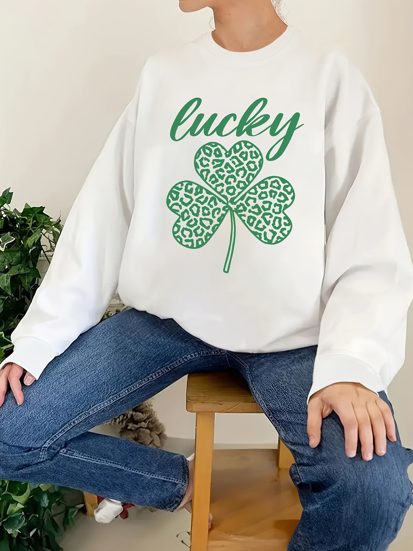 Clover Letter Print Sweatshirt Plus Size Crew Neck Casual Temu Canada